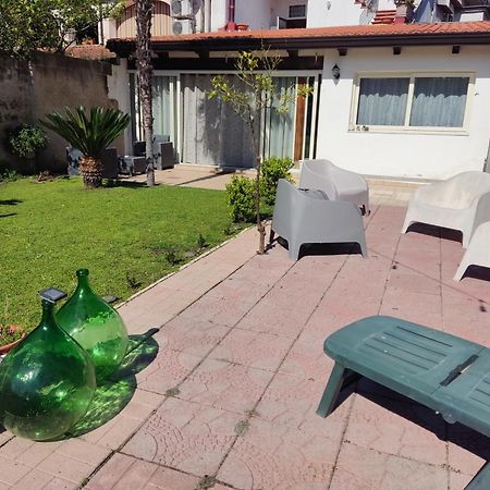 مبيت وإفطار نولا Casa Castellano المظهر الخارجي الصورة
