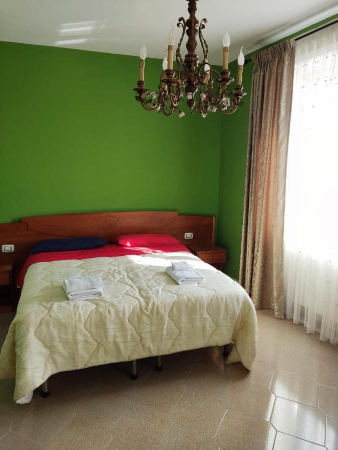 مبيت وإفطار نولا Casa Castellano المظهر الخارجي الصورة