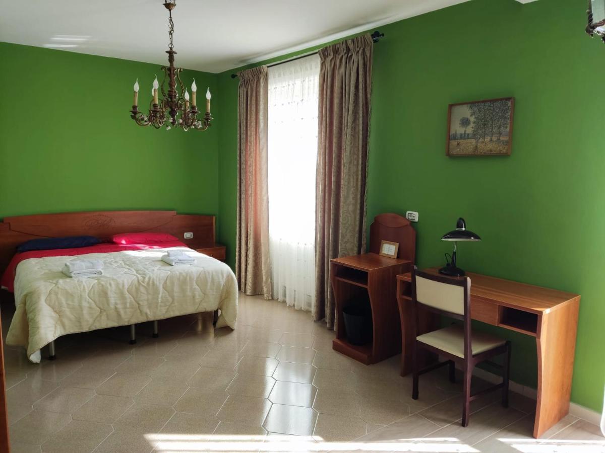 مبيت وإفطار نولا Casa Castellano المظهر الخارجي الصورة